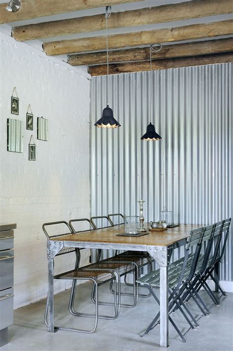 Ways to use Corrugated Metal in Interior Design 